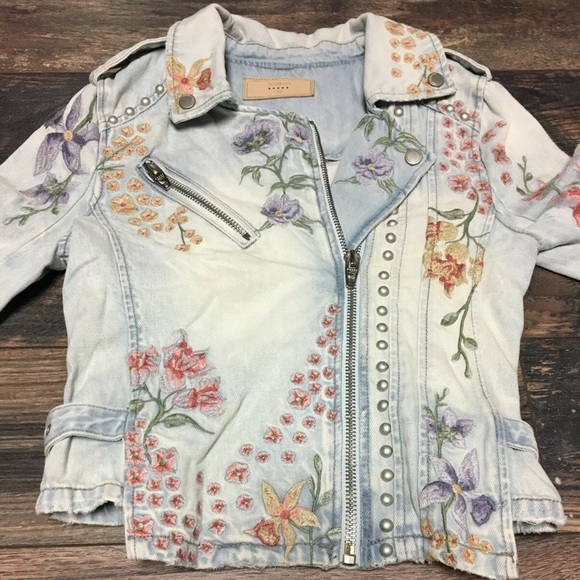 Blank NYC Jackets & Blazers - BLANK NYC embroidered moto denim jean jacket Excellent condition XS